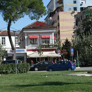 Jolly Center Szálloda